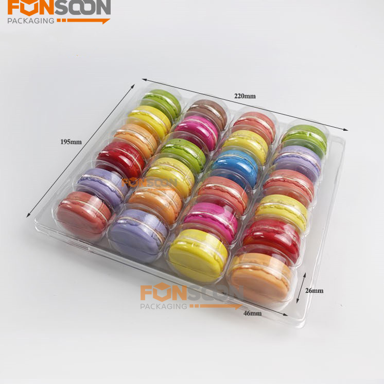 24 macarons clear blister box