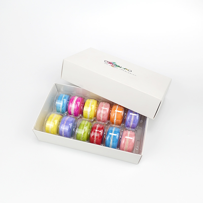 12 macarons paper gift box with insert tray