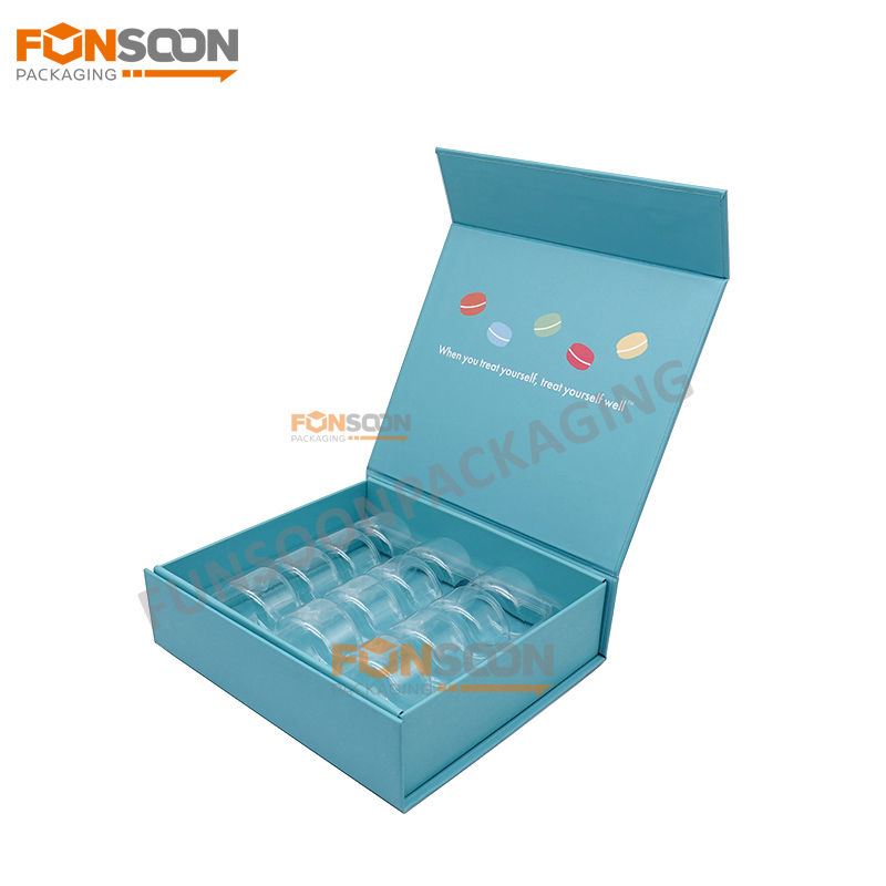 12 macarons Cardboard magnet gift box