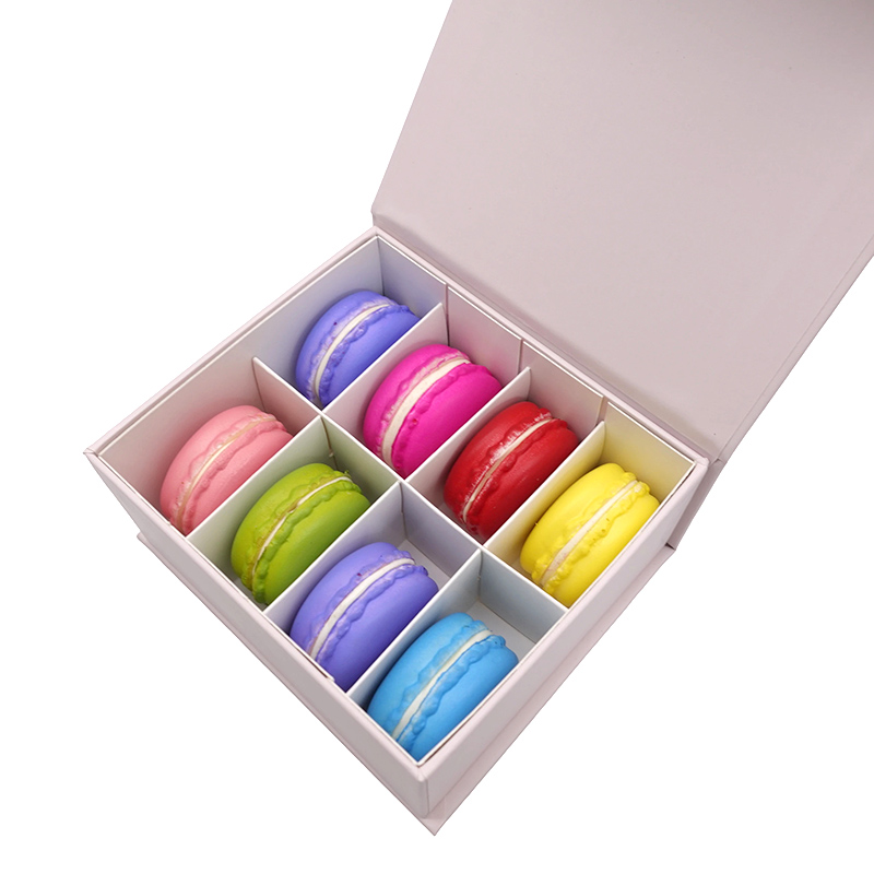 8 macarons cardboard gift box with magnet lid